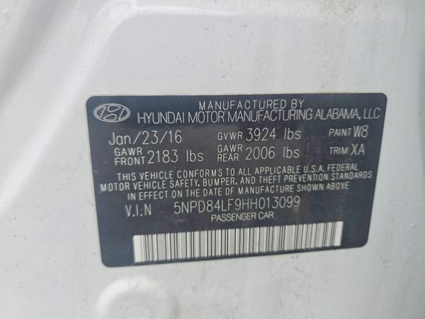 2017 HYUNDAI ELANTRA