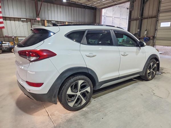 2018 HYUNDAI TUCSON