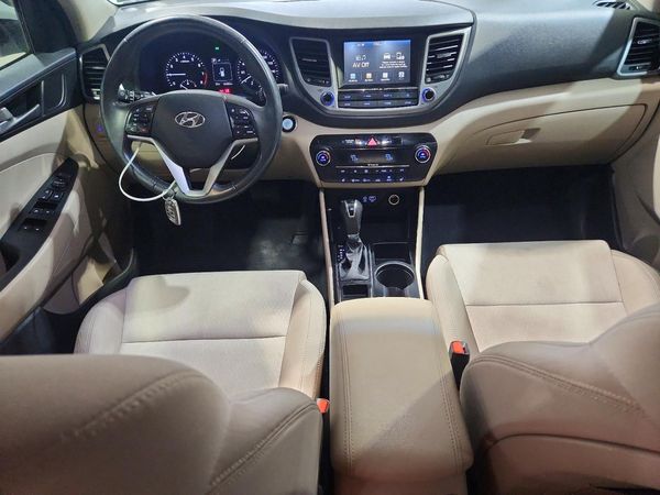 2018 HYUNDAI TUCSON