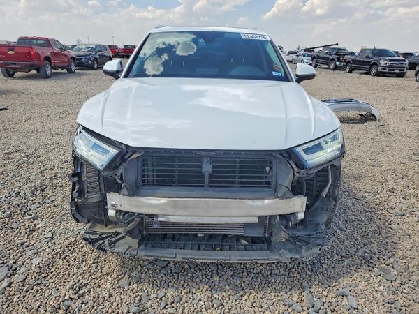 2018 AUDI Q5 quattro Premium Plus
