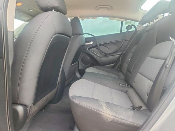2017 KIA FORTE LX Popular, S