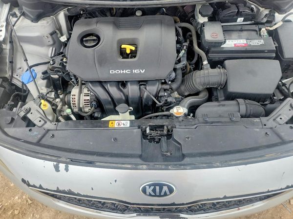 2017 KIA FORTE LX Popular, S