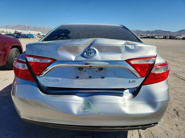 2017 TOYOTA CAMRY