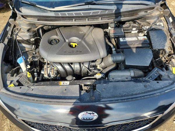 2017 KIA FORTE5