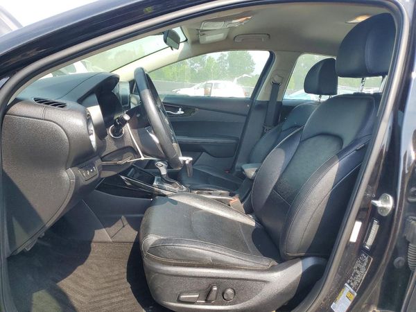 2019 KIA FORTE EX