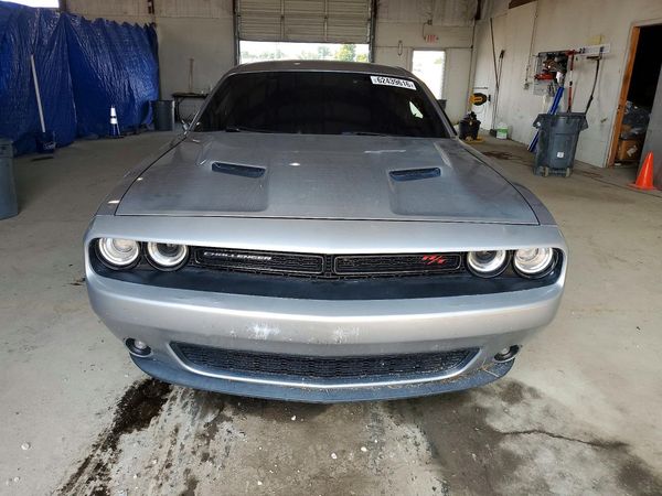 2017 DODGE CHALLENGER