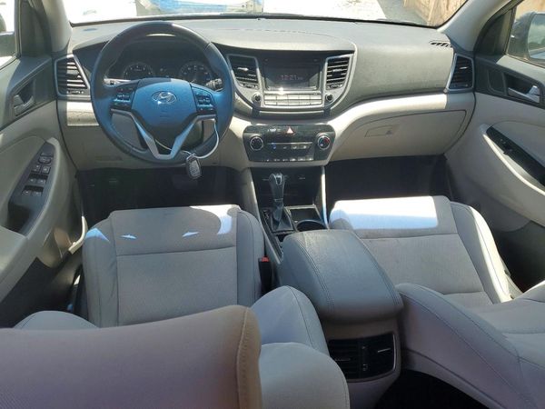 2017 HYUNDAI TUCSON