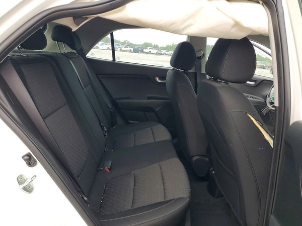 2022 KIA RIO LX, S