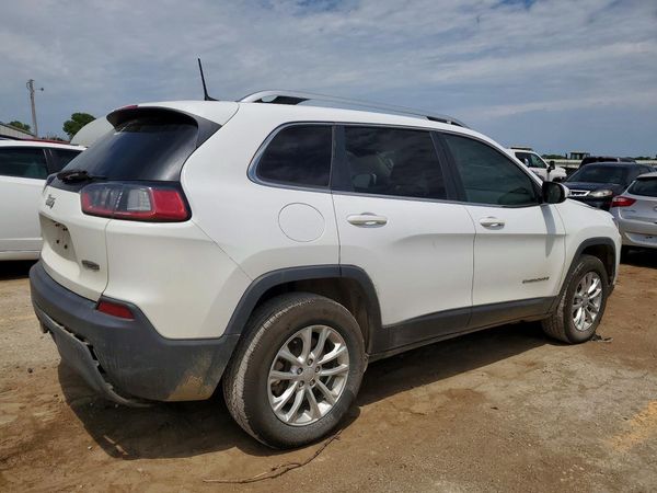 2019 JEEP CHEROKEE LATITUDE 4X4