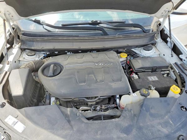 2019 JEEP CHEROKEE LATITUDE 4X4