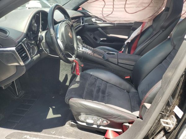 2013 PORSCHE PANAMERA