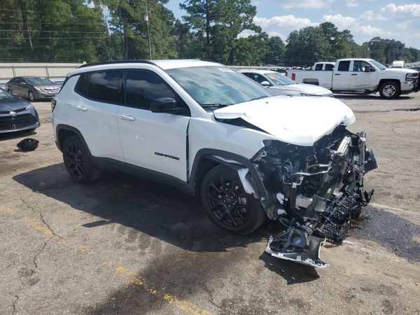 2025 JEEP COMPASS North, Latitude