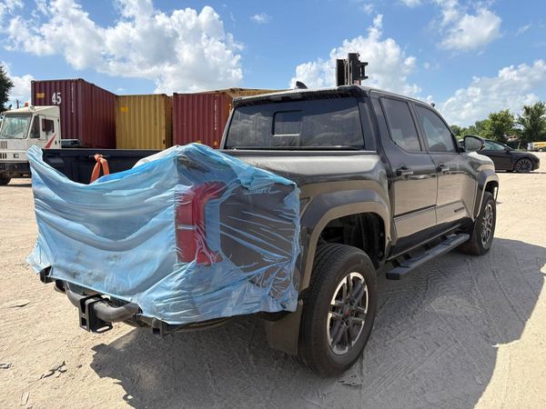2024 TOYOTA TACOMA