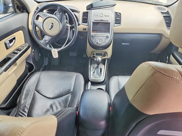 2013 KIA SOUL