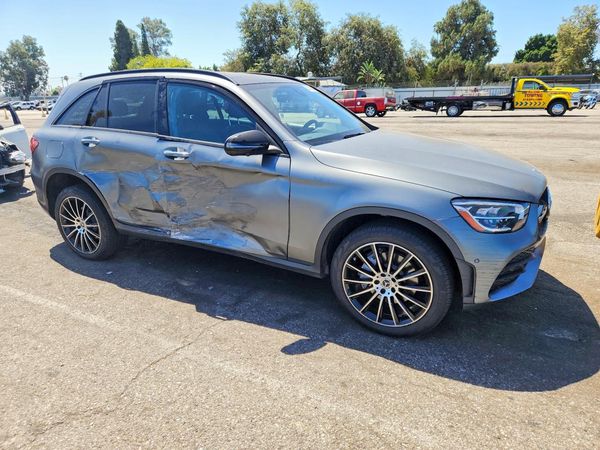 2021 MERCEDES-BENZ GLC GLC300