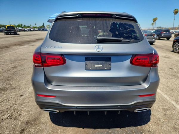 2021 MERCEDES-BENZ GLC GLC300