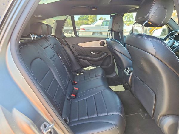 2021 MERCEDES-BENZ GLC GLC300