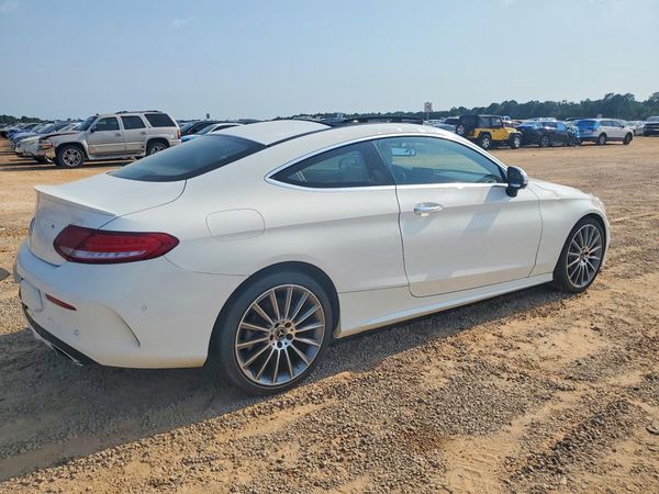 2017 MERCEDES-BENZ C C300
