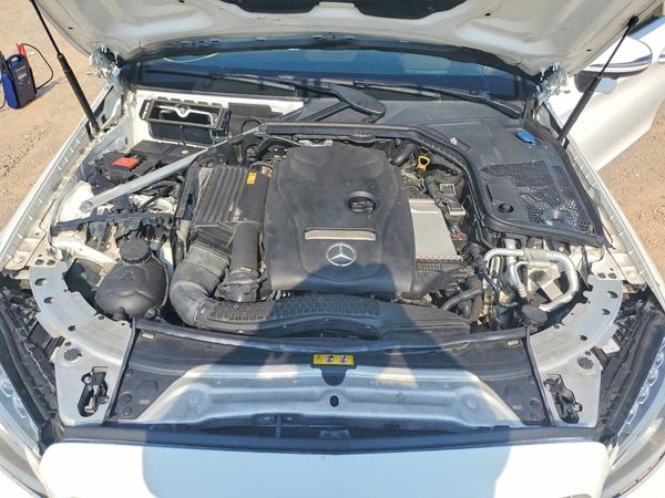 2017 MERCEDES-BENZ C C300