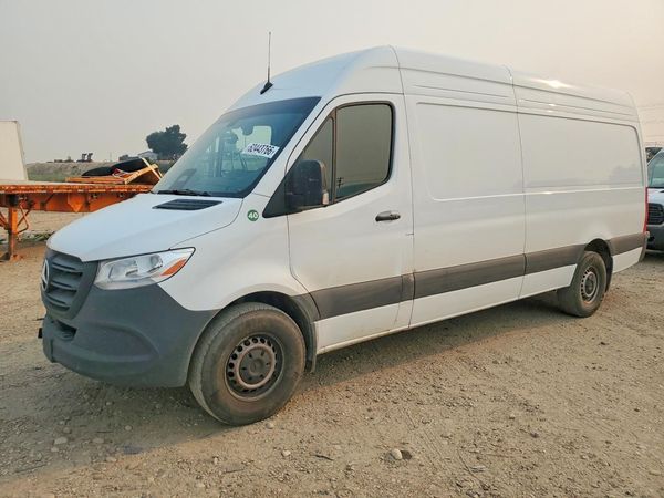 2025 MERCEDES-BENZ SPRINTER