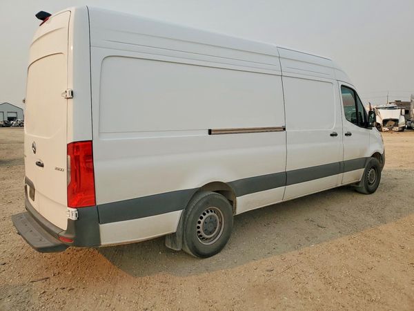 2025 MERCEDES-BENZ SPRINTER