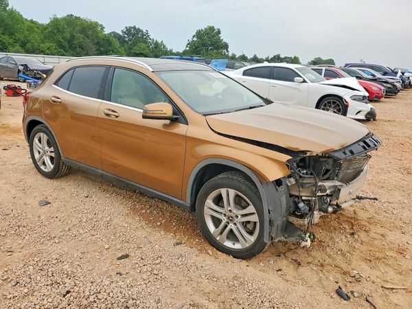 2018 MERCEDES-BENZ GLA GLA250-4M