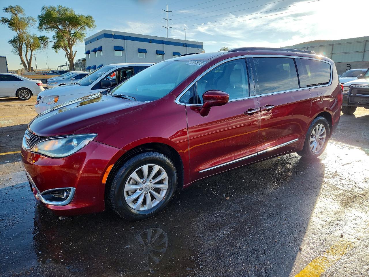 2017 CHRYSLER PACIFICA
