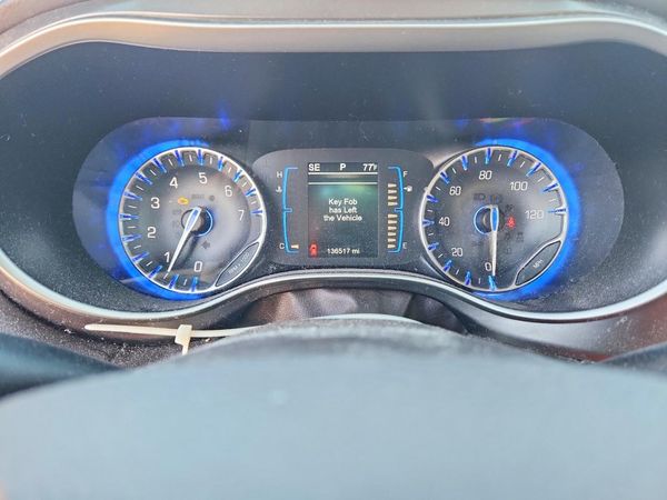 2017 CHRYSLER PACIFICA