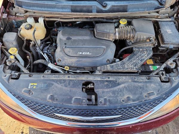 2017 CHRYSLER PACIFICA