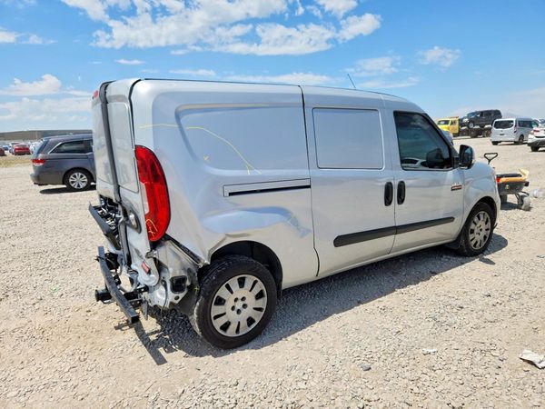 2017 RAM PROMASTER CITY SLT