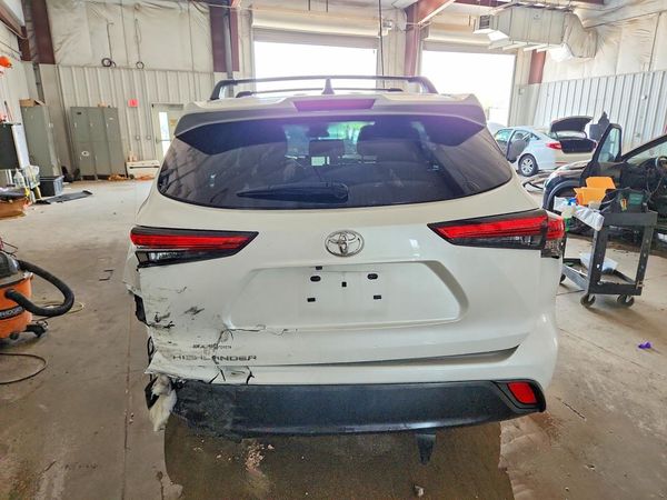 2023 TOYOTA HIGHLANDER