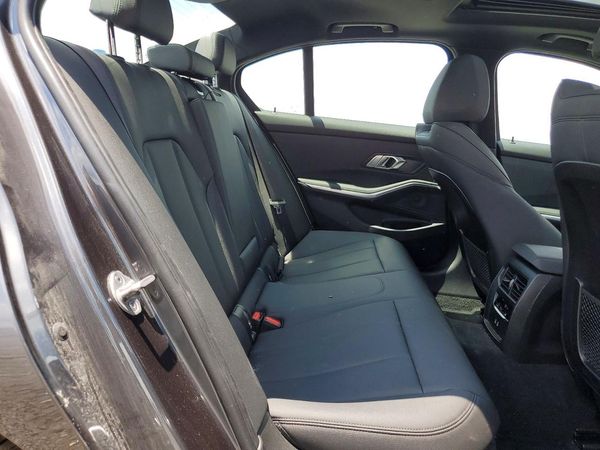2021 BMW 330XI xDrive
