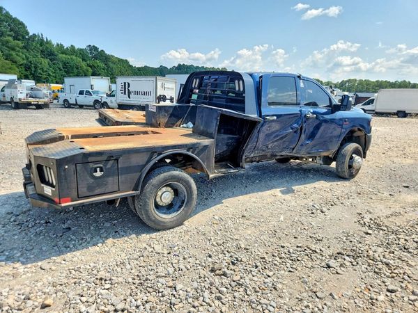 2023 RAM 3500 Crew Cab