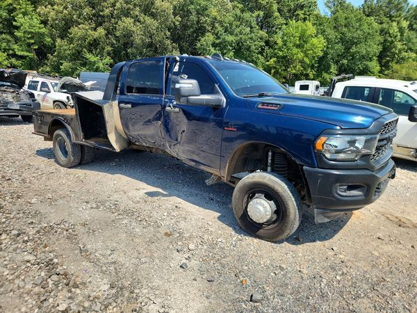 2023 RAM 3500 Crew Cab