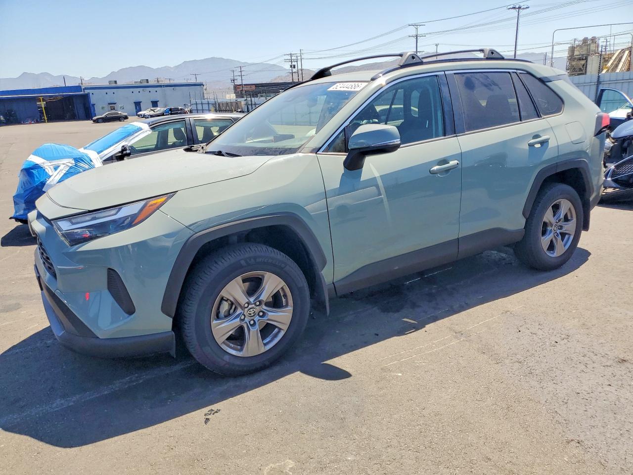 2023 TOYOTA RAV4 XLE