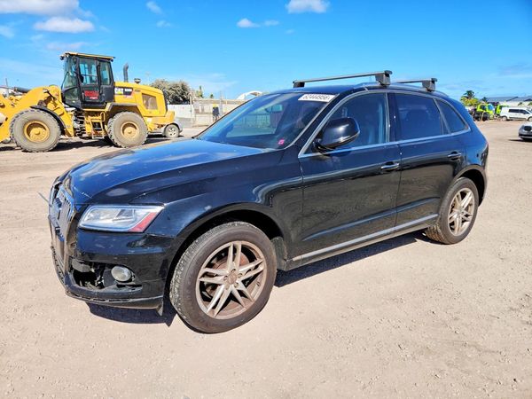 2015 AUDI Q5 — Front 3/4