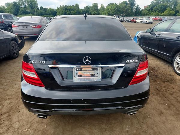 2014 MERCEDES-BENZ C C300 4 MATIC