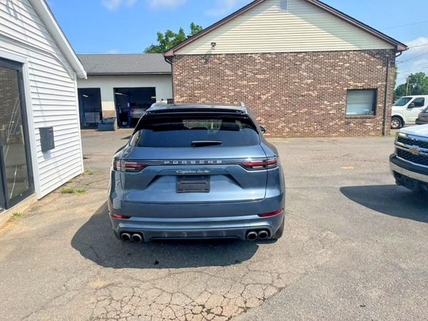 2020 PORSCHE CAYENNE Turbo