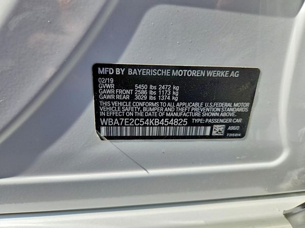 2019 BMW 740
