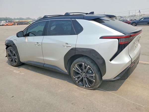 2023 TOYOTA BZ4X