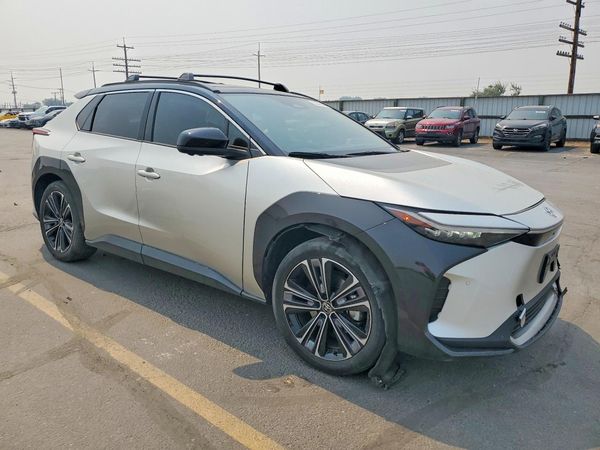 2023 TOYOTA BZ4X