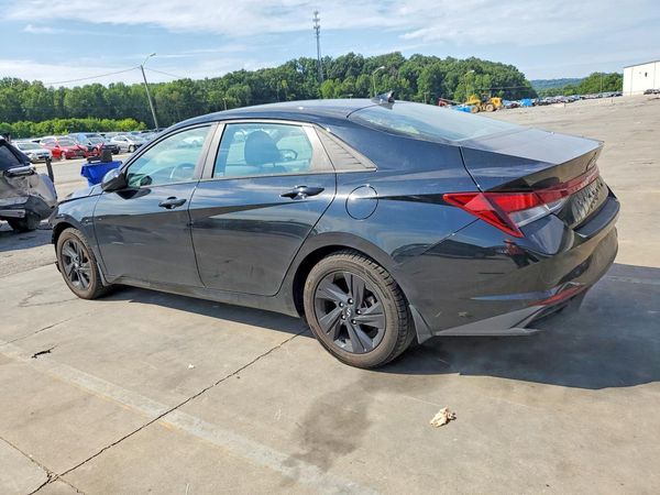 2022 HYUNDAI ELANTRA