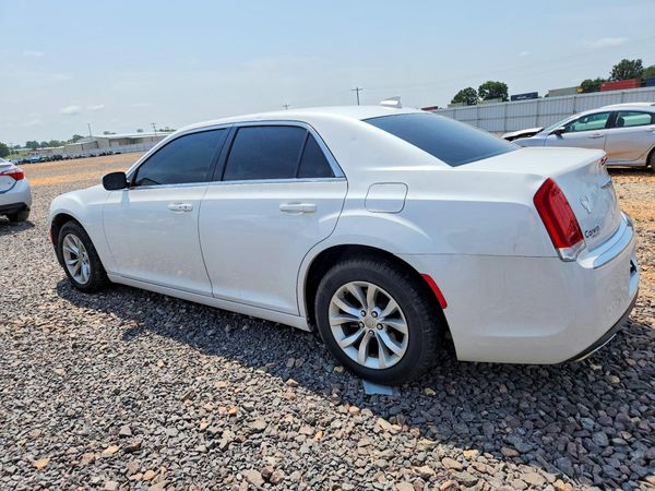 2015 CHRYSLER 300 Limited