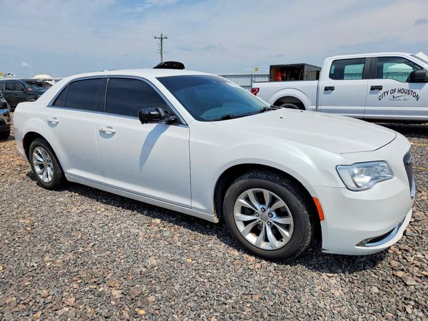 2015 CHRYSLER 300 Limited