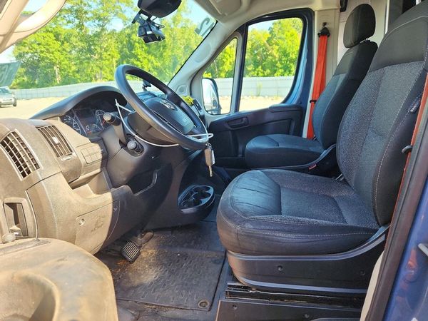 2021 RAM PROMASTER 3500 — DENT