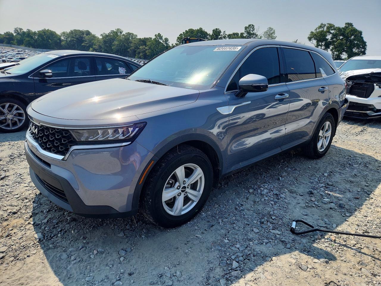 2022 KIA SORENTO LX