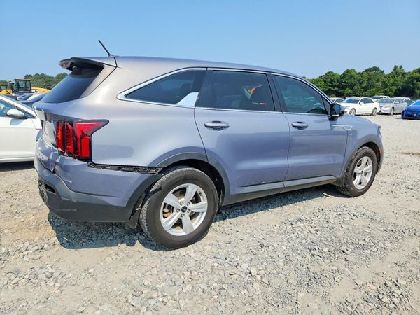 2022 KIA SORENTO LX