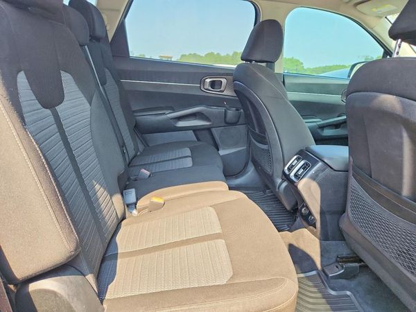 2022 KIA SORENTO LX
