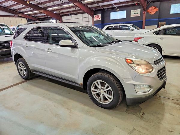 2016 CHEVROLET EQUINOX LT — Passenger 3/4