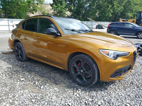 2022 ALFA ROMEO STELVIO TI AWD